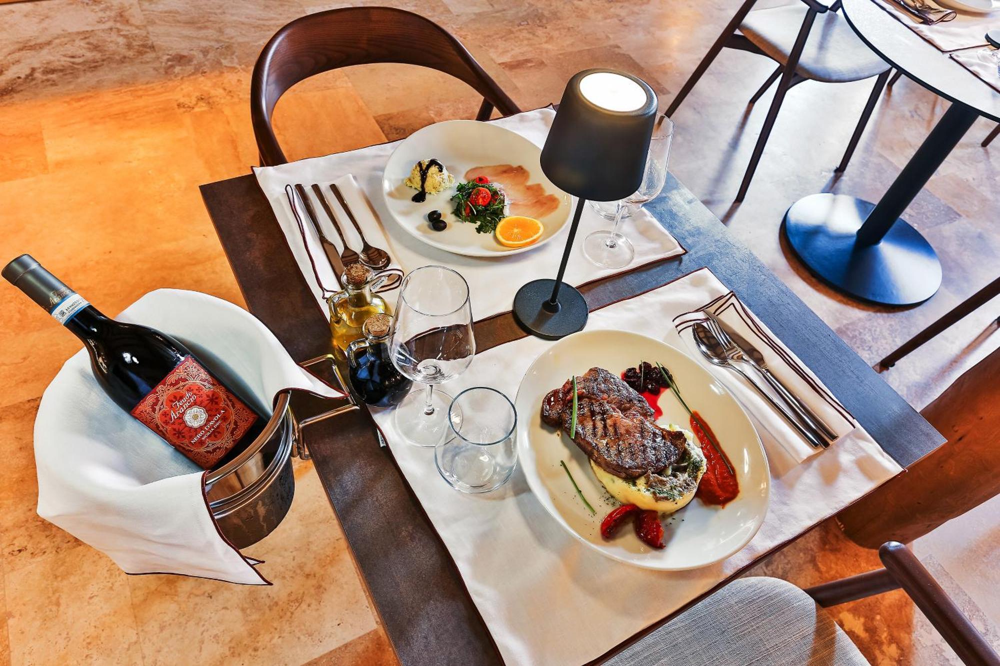 Boutique Hotel Ruzmarin Spa & Garden By Aycon Budva Zewnętrze zdjęcie